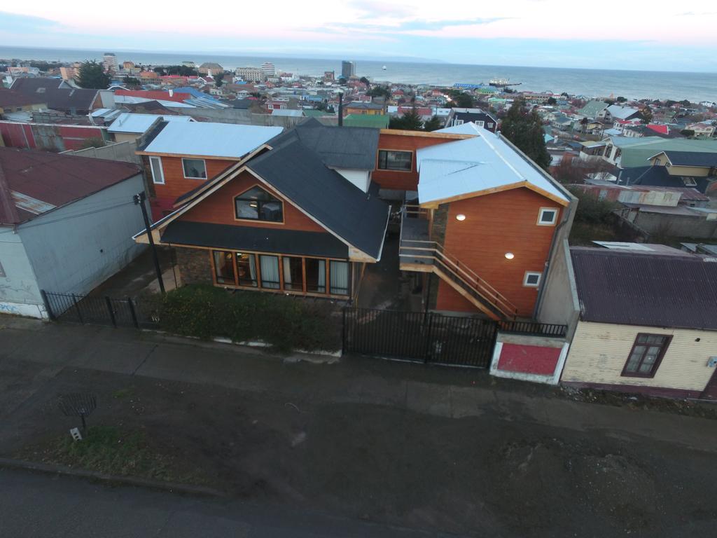 Hostal Fernando De Magalhaes Punta Arenas Exterior photo